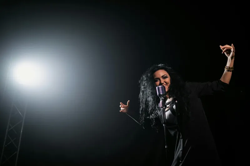 Wenn das Leben zur Bühne wird: Authentische Geschichten als Motor kultureller Innovation